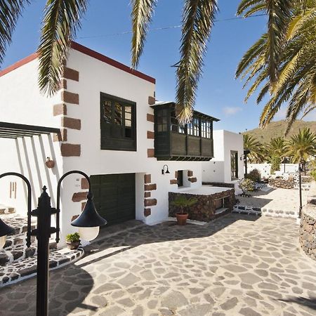 Villa Haria Lux By Escapehome 外观 照片